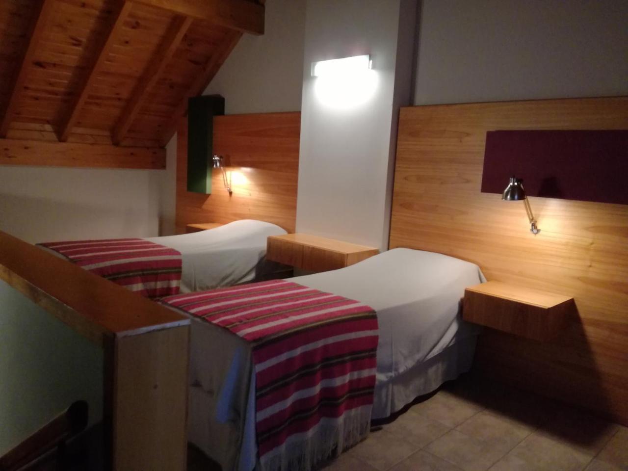 Hosteria Aca Al Sur Villa La Angostura Exterior foto